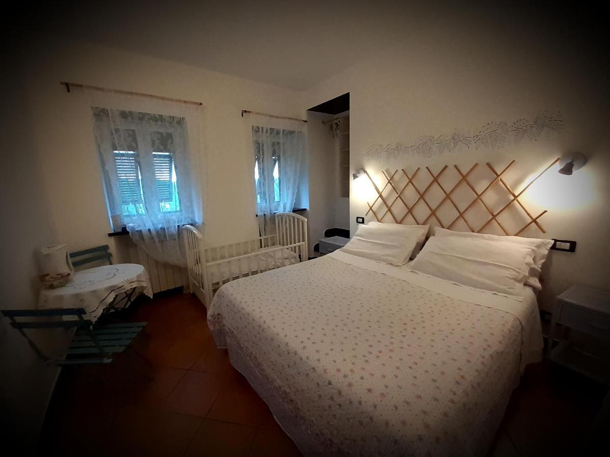 B&B I Glicini Vescina Екстериор снимка