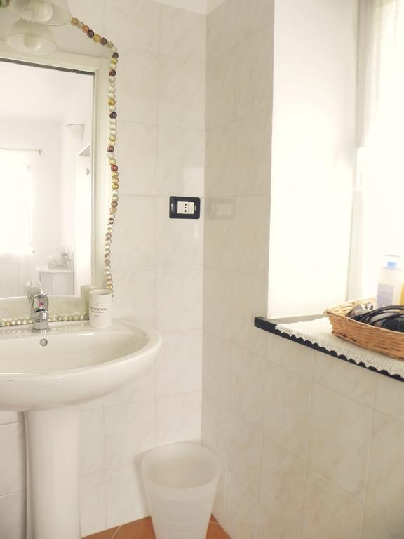 B&B I Glicini Vescina Екстериор снимка