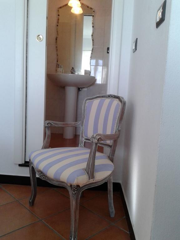 B&B I Glicini Vescina Екстериор снимка