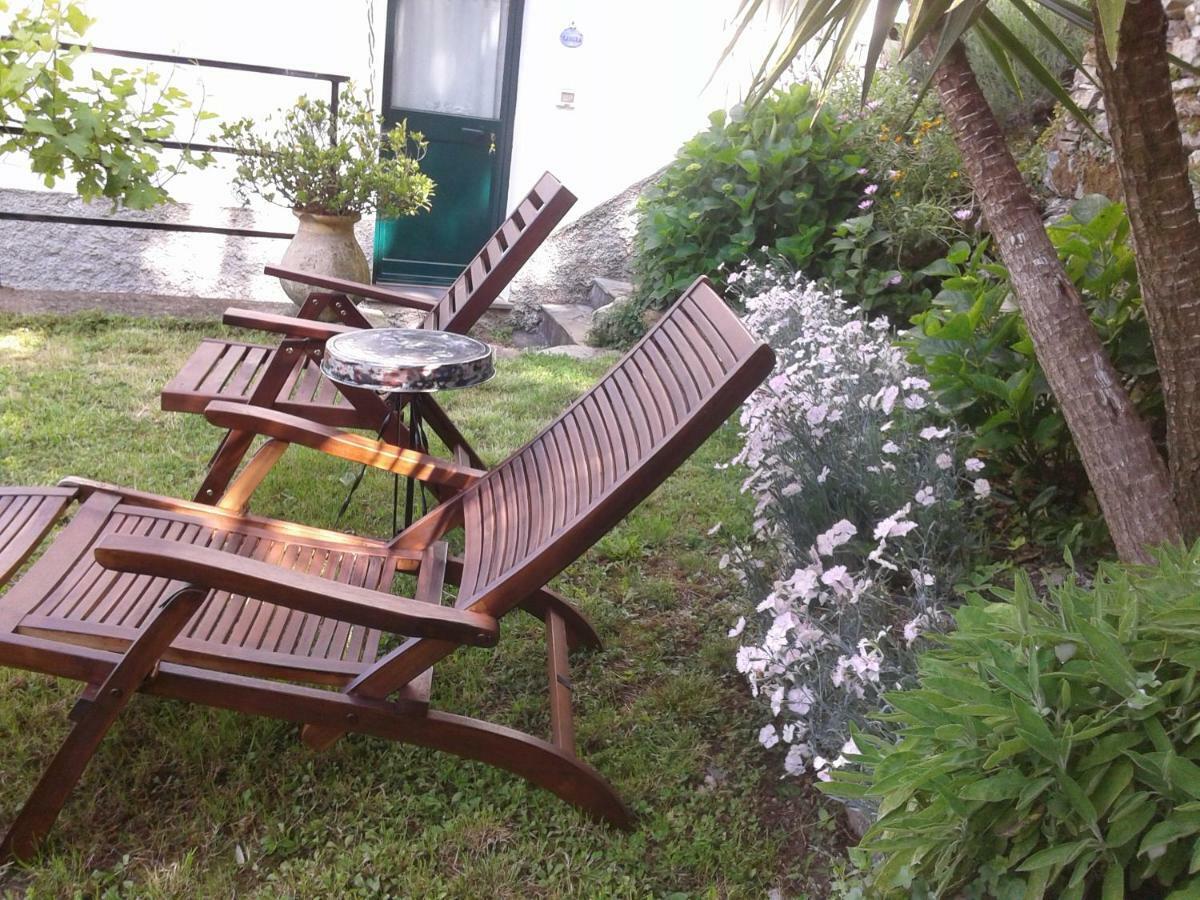 B&B I Glicini Vescina Екстериор снимка